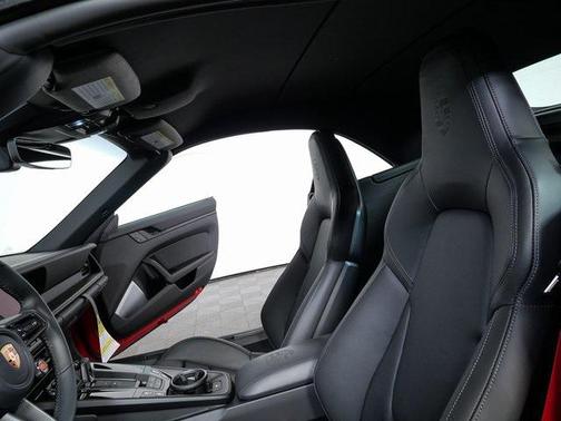 2026 Porsche 911 Carrera 4S Cabriolet