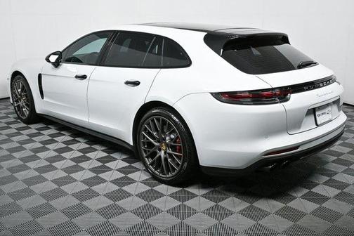 2018 Porsche Panamera Sport Turismo Turbo