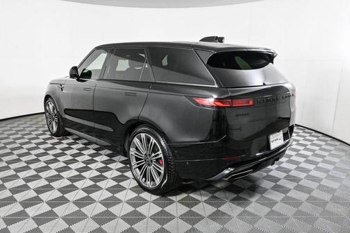2024 Land Rover Range Rover Sport SE