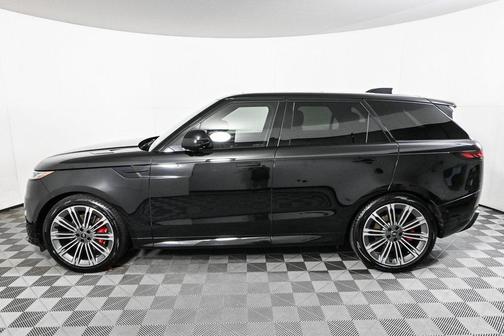 2024 Land Rover Range Rover Sport SE