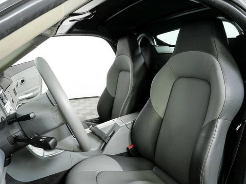 2005 Chrysler Crossfire Base