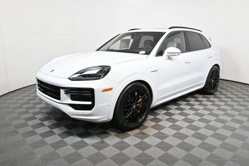 2026 Porsche Cayenne Turbo