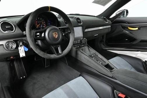 2024 Porsche 718 Spyder RS