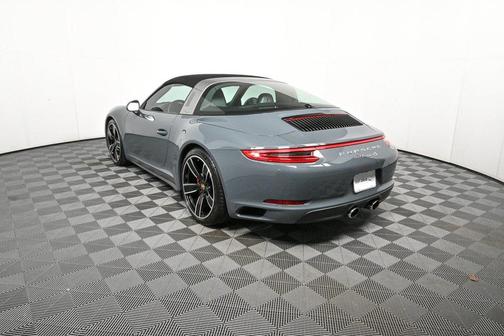 2017 Porsche 911 Targa 4S