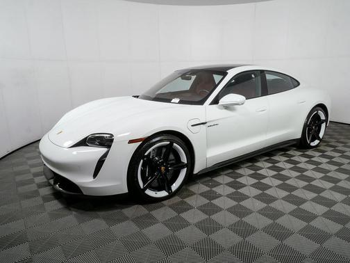 2021 Porsche Taycan Turbo S