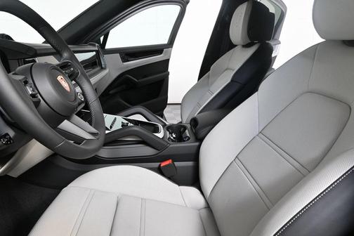 2026 Porsche Cayenne S