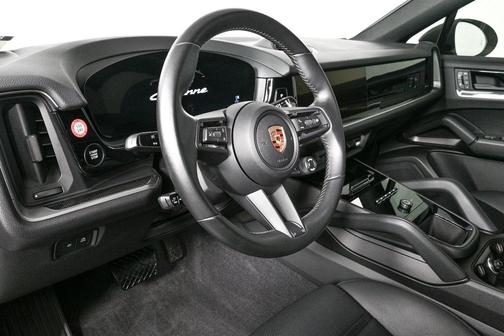 2024 Porsche Cayenne AWD
