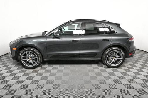 2026 Porsche Macan AWD