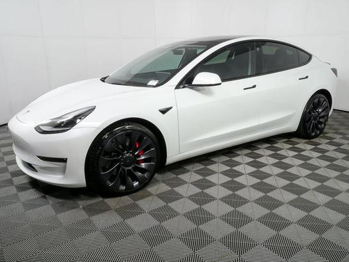 2023 Tesla Model 3 Performance