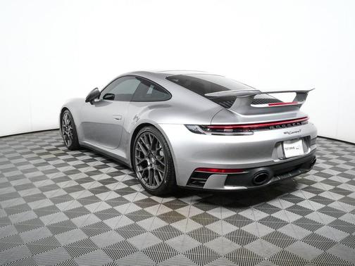 2024 Porsche 911 Carrera T