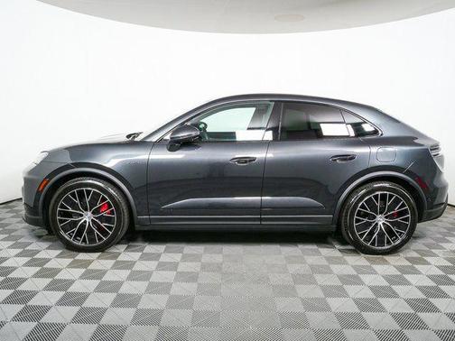 2026 Porsche Macan 4S