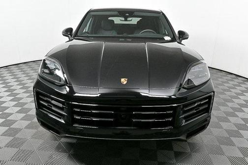 2024 Porsche Cayenne AWD