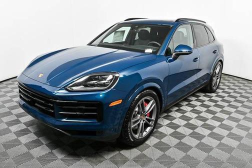 2025 Porsche Cayenne S
