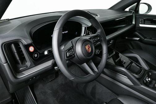 2025 Porsche Cayenne AWD