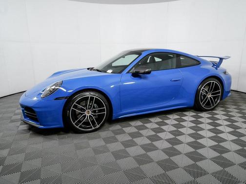 2026 Porsche 911 RWD