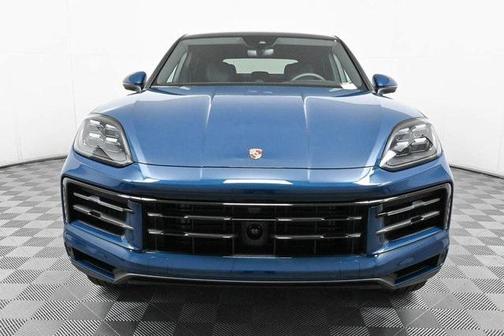 2024 Porsche Cayenne AWD