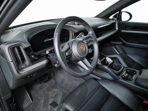 2024 Porsche Cayenne Cayenne