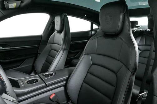 2025 Porsche Taycan 4S