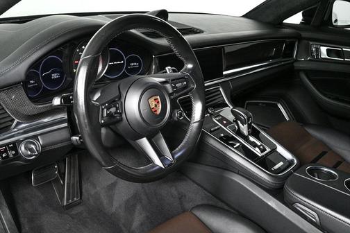 2021 Porsche Panamera Turbo S