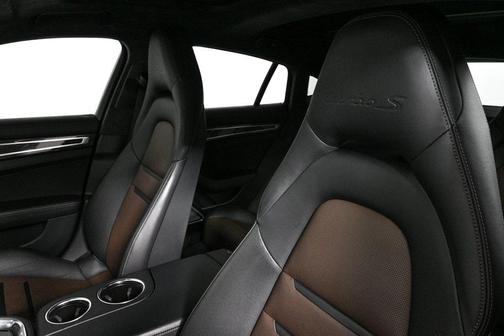 2021 Porsche Panamera Turbo S