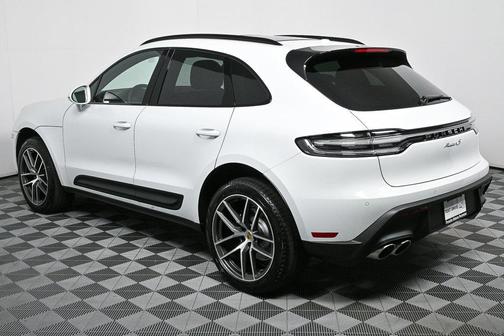 2025 Porsche Macan S