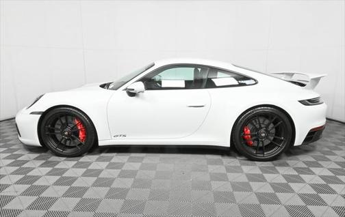 2024 Porsche 911 Carrera GTS