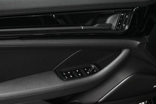2026 Porsche Panamera RWD