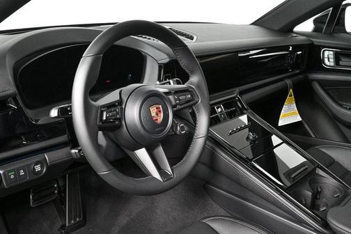 2026 Porsche Panamera RWD
