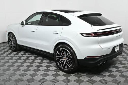 2025 Porsche Cayenne S