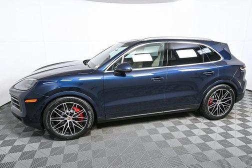 2025 Porsche Cayenne S