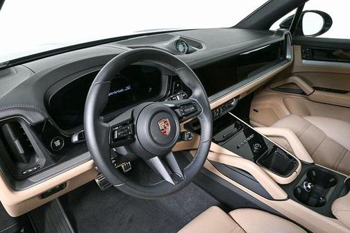 2025 Porsche Cayenne S