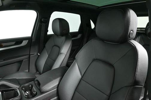 2025 Porsche Cayenne Cayenne