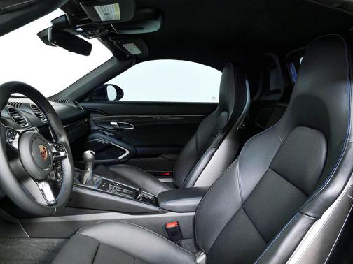 Gentian Blue Metallic 2025 Porsche 718 Boxster GTS 4.0