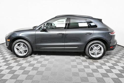 Volcano Grey Metallic 2026 Porsche Macan Macan