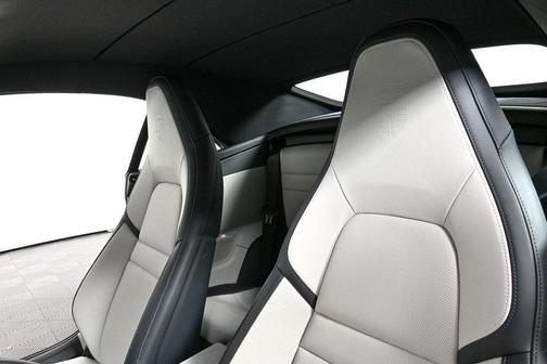 2025 Porsche 911 Carrera S