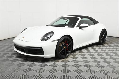 2020 Porsche 911 Carrera
