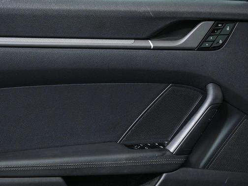 2020 Porsche 911 Carrera