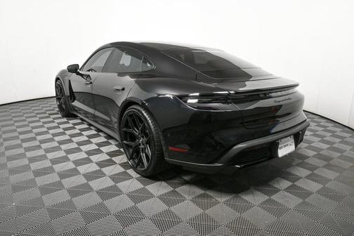 2020 Porsche Taycan Turbo