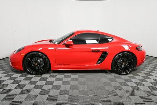 2024 Porsche 718 Cayman Style Edition