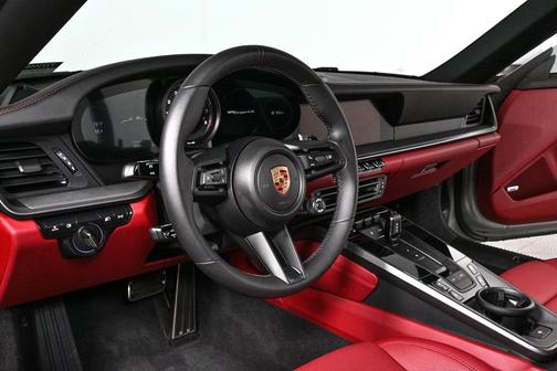 2024 Porsche 911 Targa 4S