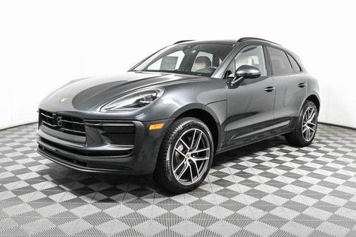 2025 Porsche Macan Base