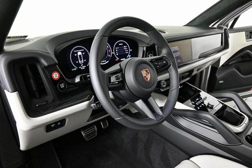 2026 Porsche Cayenne GTS