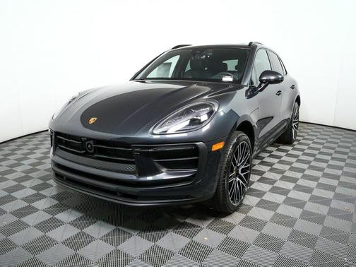 Volcano Grey Metallic 2026 Porsche Macan Macan