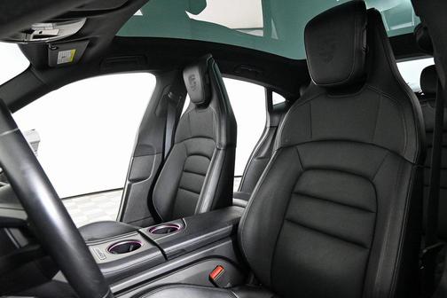 2022 Porsche Taycan RWD