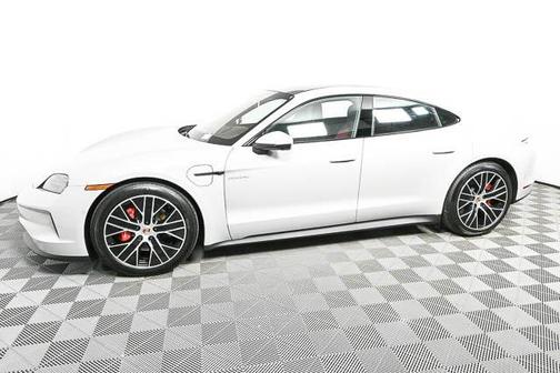 2025 Porsche Taycan 4S