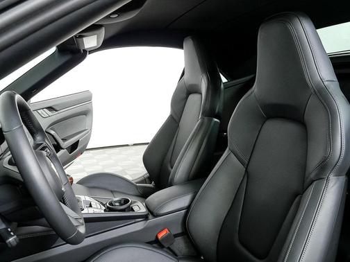 2026 Porsche 911 Carrera T