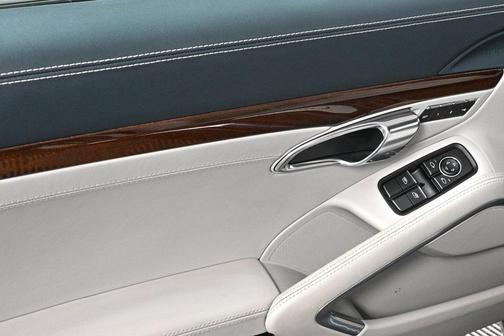 2017 Porsche 911 Carrera