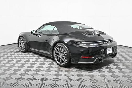 2026 Porsche 911 Carrera