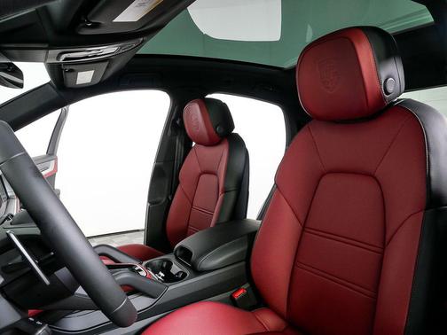 2026 Porsche Cayenne S