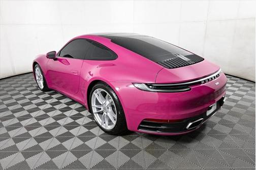 2024 Porsche 911 Carrera